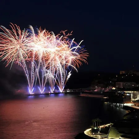 Botel Catamaran And Special Events