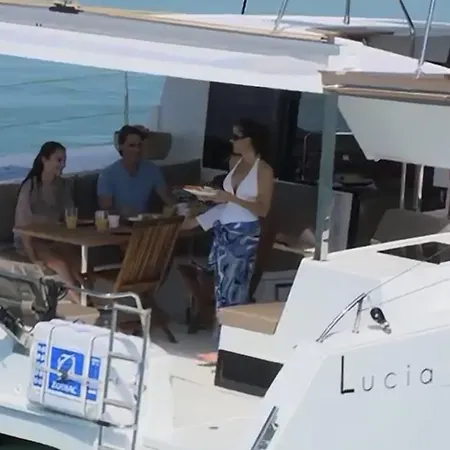 Catamaran And Special Events Botel